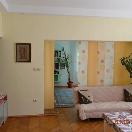 Apartment Mumin 1 *